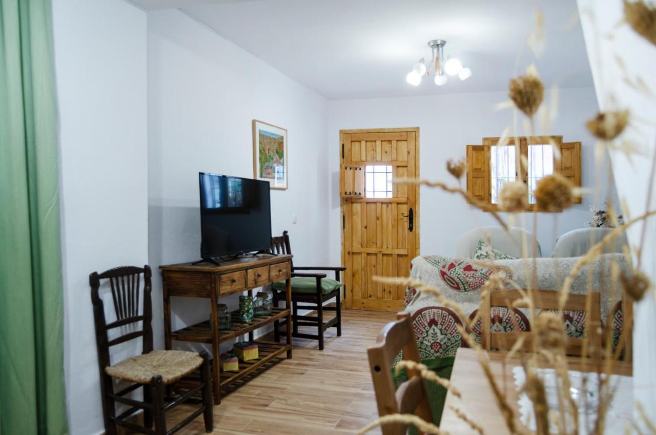 Willa Alquiler Rural Cutar, Casa Robles Zewnętrze zdjęcie